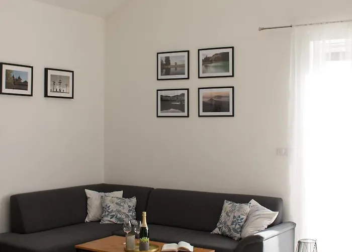 Dom Pod Sitnom Σπίτι διακοπών